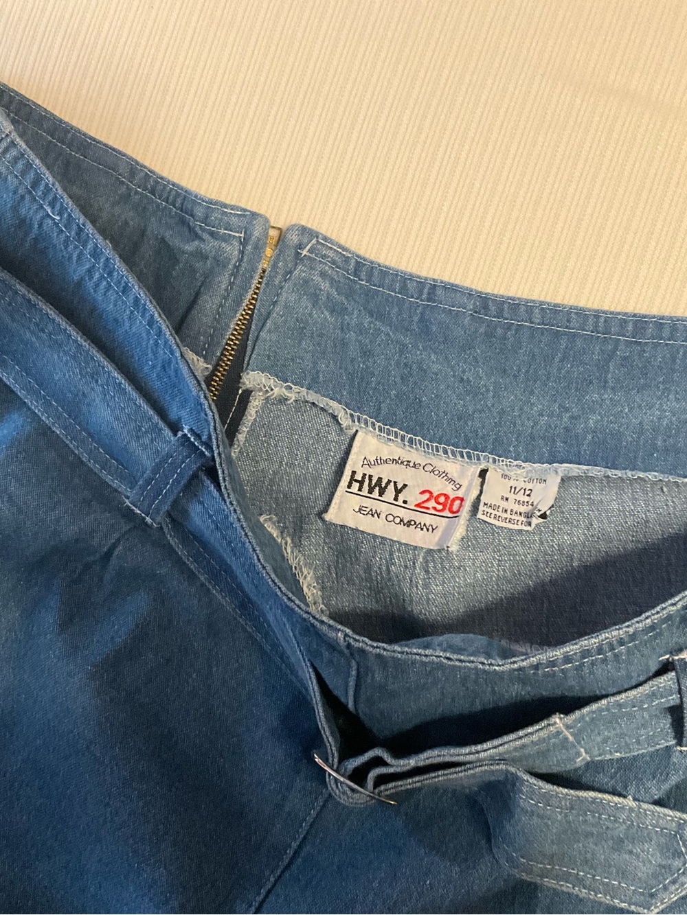 High-Waist Denim Belted Women’s Shorts - Blue - Picture 4 of 6